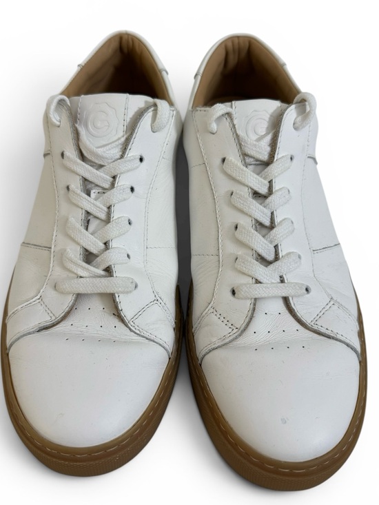 Greats Other - Greats White Leather Sneakers Gum Sole Men’s Size 9